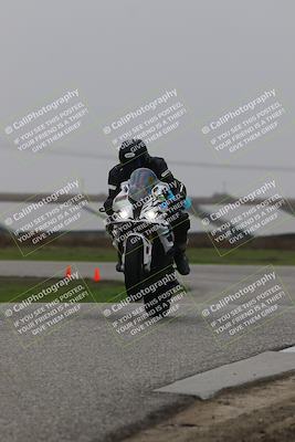 media/Nov-29-2025-TrackDaz (Sat) [[10ae2d9bce]]/C Group/Session 4 (Wheelie Bump)/